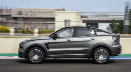 搭车之争：国产车中的标致408、领克05和红旗H9车型对比（领克01和红旗hs5三大件哪个好）