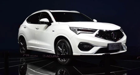 五菱荣光VS讴歌CDXVS标致408：国产车大比拼（五菱荣光与荣光s）