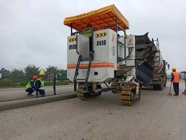 滑模机施工技术（滑模机图片）