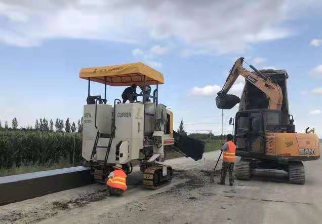 液压滑模施工工艺@路众滑模@滑模施工方法（滑模液压控制台）