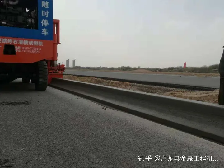 对于滑模机施工步骤的解析（对于滑模机施工步骤的解析）