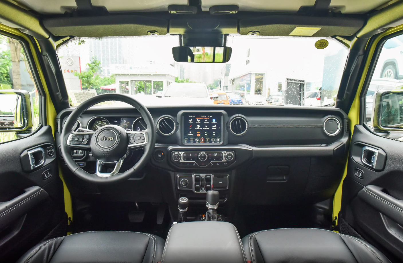 真正进口越野车，百公里2.4个油！能省好几万，解析牧马人新能源（牧马越野车价格多少一辆）