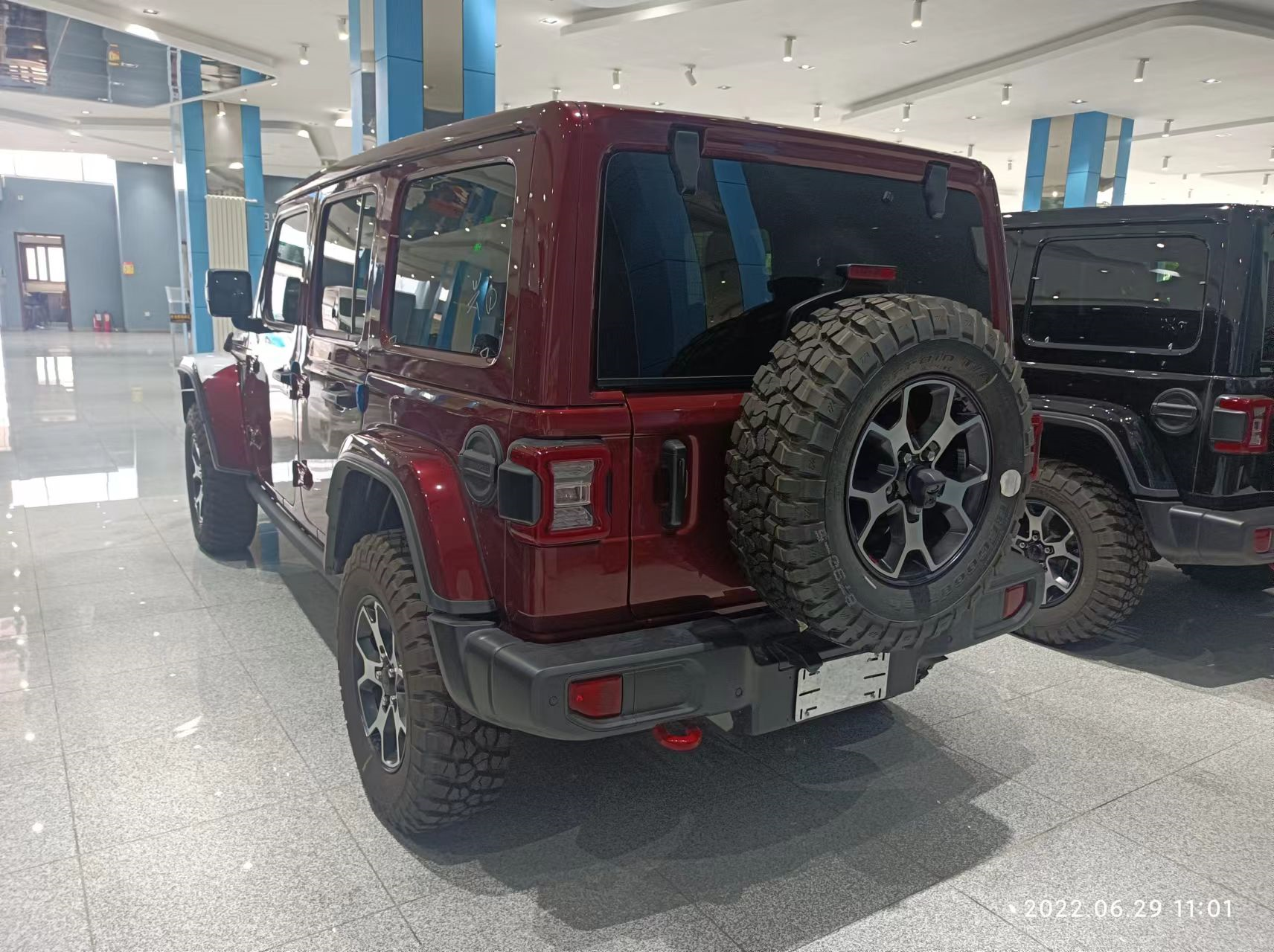 硬汉越野JEEP牧马人，天生就是为了对抗大自然的车型（jeep牧马人越野怎么样）