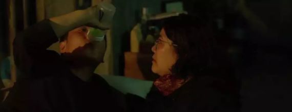 韩国首部戛纳金奖电影《寄生虫》：阶层固化可以打破么？-韩国电影寄生虫是灾难片吗