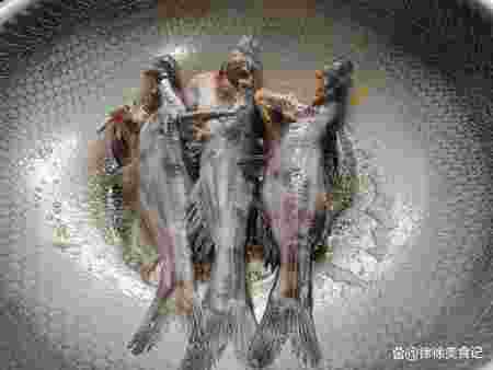 立春后，多给孩子喝这汤，提高记忆力强健骨骼，孩子长得快又聪明（煲什汤提高小孩抵抗力）