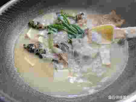 立春后，多给孩子喝这汤，提高记忆力强健骨骼，孩子长得快又聪明（煲什汤提高小孩抵抗力）