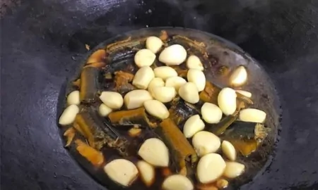 要想孩子长到一米八，多给孩子吃这菜，胜过吃钙片，增强免疫力（如何让孩子长到一米八）