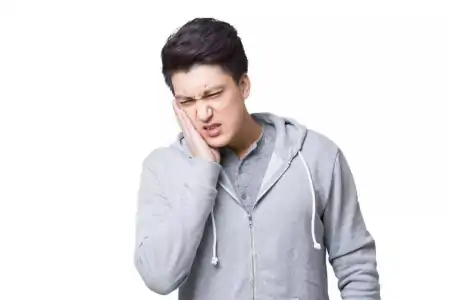 牙疼不是病，疼起来真要命，用甲硝唑没用？医生教你一招解决它-牙疼甲硝唑片管用吗