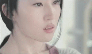 女人过了30岁，护肤品该用紧致还是抗皱？-30岁用紧致护肤品会老得更快吗