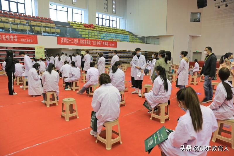 郑州1老师漏掉15名学生对口高考报名，是老师疏忽还是另有隐情？（2020郑州对口高考分数线）