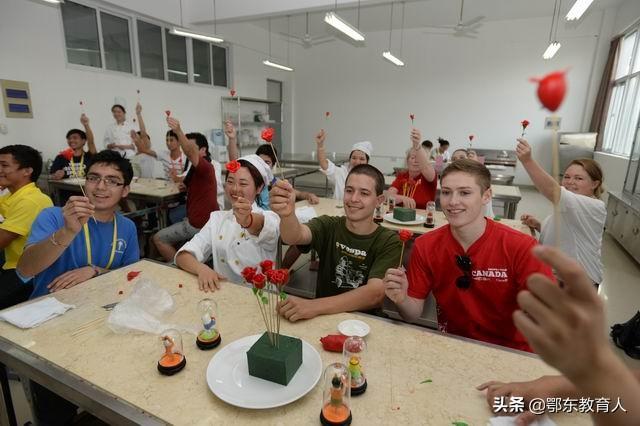 郑州1老师漏掉15名学生对口高考报名，是老师疏忽还是另有隐情？（2020郑州对口高考分数线）