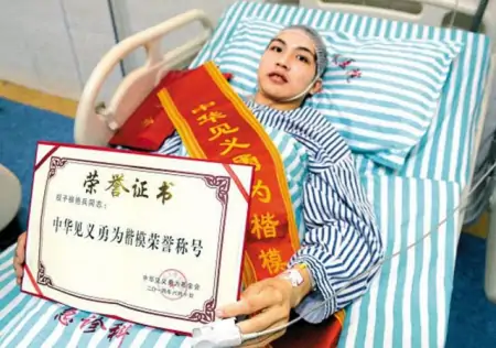 因见义勇为救人，却错过高考时间的两名高考生，失去成绩后现如何（见义勇为错过高考怎么办）