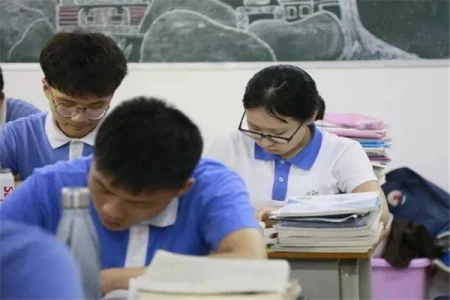 中等生捡漏的机会来了！3所二本院校升为一本，21届高考生可留意（2020年二本升一本的大学有哪些?）