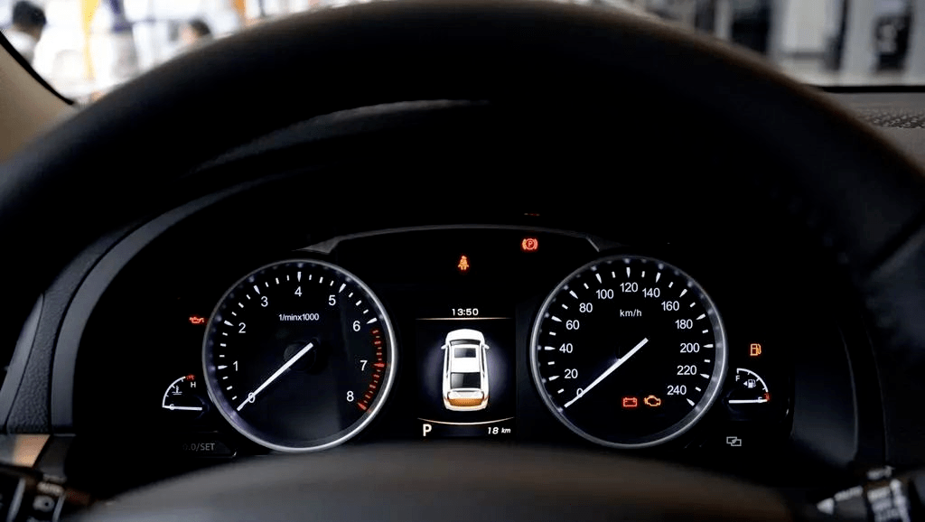 每日汽车小知识分享（汽车日常知识）