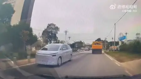 何小鹏：小鹏汽车首款MPV车型定名“X9”（小鹏汽车董事长兼ceo何小鹏）