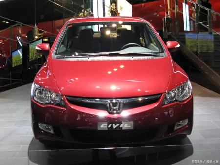 本田cb400(骑行新选择，本田CB400性能解析)（本田cb400驾驶感受）