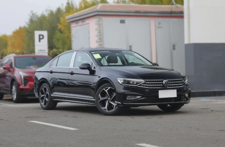 别乱买！B级轿车质量榜更新：雅阁第3，迈腾第7，红旗H5君威上榜（b级轿车大比拼视频）