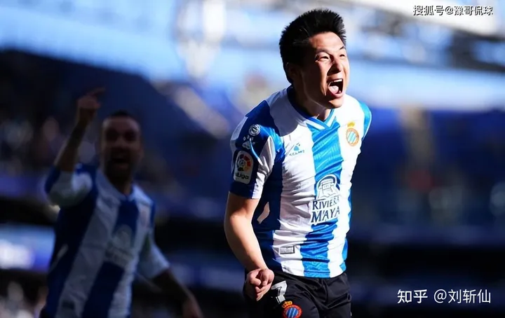 [足球新闻]1-0！武磊绝杀梦回亚洲之巅，2年进1球，比肩孙兴慜帽子戏法！（武磊2017）