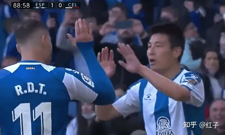 [足球新闻]武磊哭了，国足球迷哭了！88分钟绝杀，3次飞吻热泪盈眶3万人沸腾（媒体谈武磊国足地位）