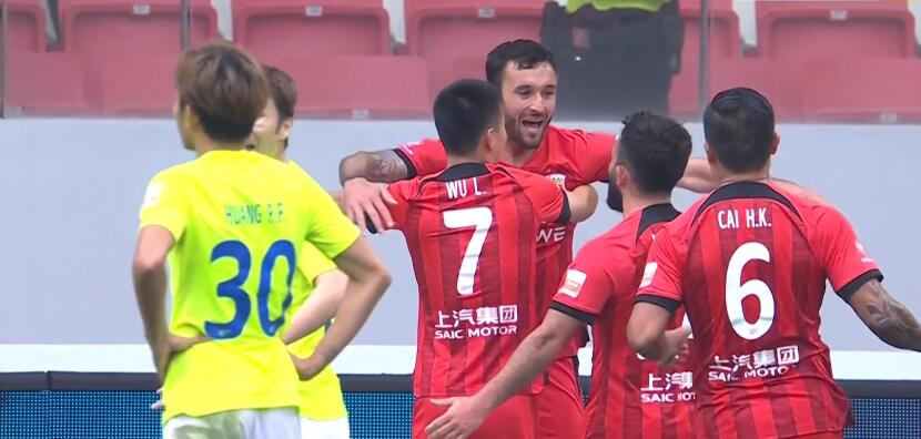 中超经典一战！2-0到3-2，前国脚角球破门，武磊87分钟绝杀制胜（武磊中超射手榜第一）