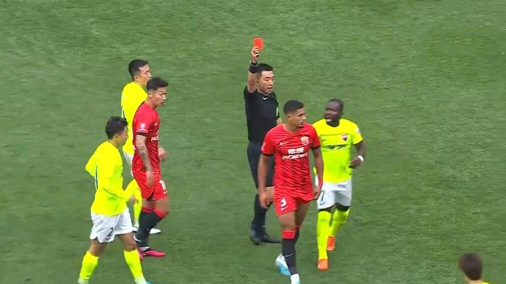 吹爆武磊！慢动作回放绝杀球，比赛尾声8秒狂奔近90米，不可思议（武磊88分钟破门）