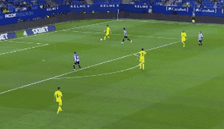 武磊第3次，进球后伤心！1个月内，先越位后手球，错失西甲绝杀（武磊进了几球）