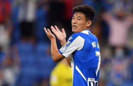 武磊第3次，进球后伤心！1个月内，先越位后手球，错失西甲绝杀（武磊进了几球）