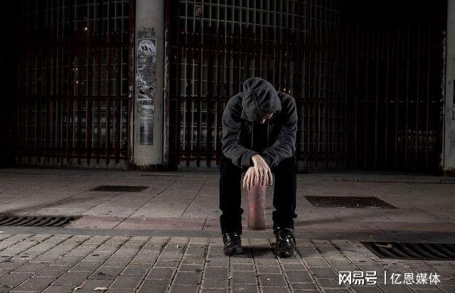 翻车！亚马逊出新规后跟卖将被反杀？卖家表示：毫无意义（亚马逊跟卖后果）