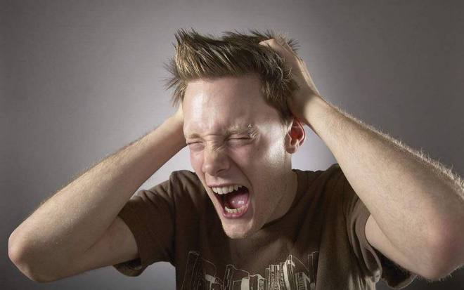 四川多地突现神秘巨响：窗户震裂！已不是第一次，原因或是音爆（四川传来惊人一幕是什么）