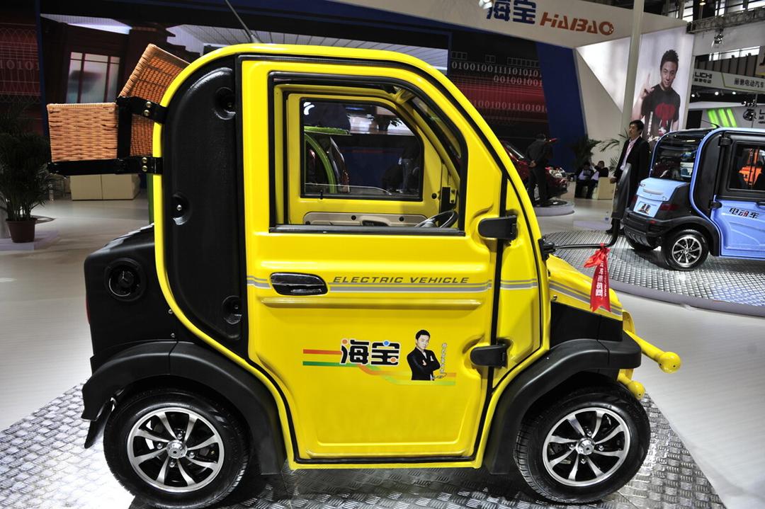 低速电动四轮车到底能不能买？怎么分辨质量优劣？老师傅告诉你（低速电动四轮车政策出台在何时）