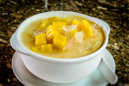 高血脂的“祸根”不只是油，常吃这3物，血脂黏如粥，脑梗找上门-高血脂远离三种食物