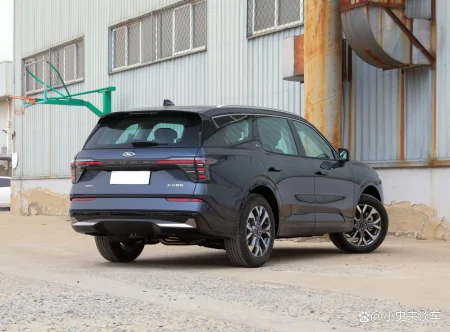 美系混动大尺寸SUV即将上市，车长5米配大七座布局，搭载2.0T四驱-美国混合动力汽车