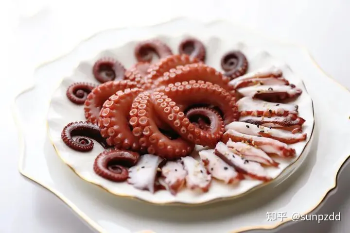 白灼八爪鱼怎么做，才能口感滑脆还不腥？这3点很关键（白灼八爪鱼怎么做好吃 家常做法视频）