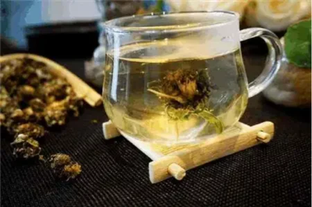 蒲公英“最佳搭档”找到了，没事泡水喝，身体或会出现这些变化-蒲公英加什么泡水喝的功效最好