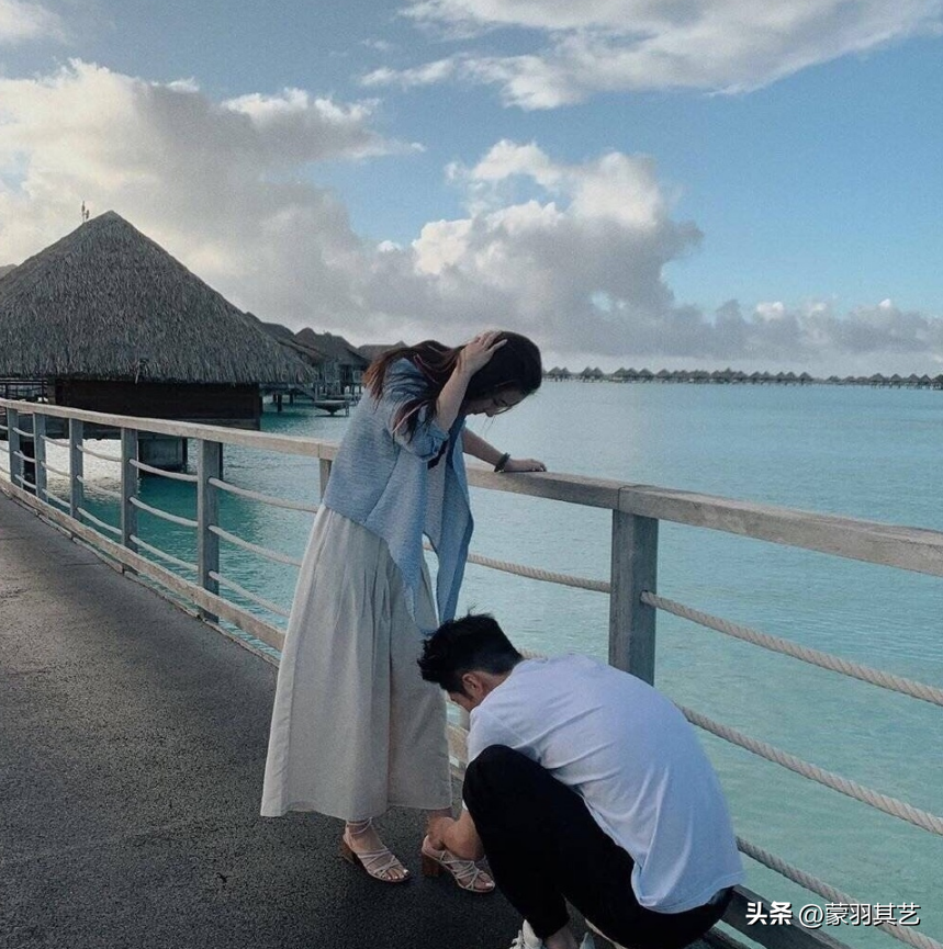 何超莲闺蜜詹子晴，一句“人帅那个大”，戳穿赘婿窦骁的豪门尴尬-何超莲是谁呀