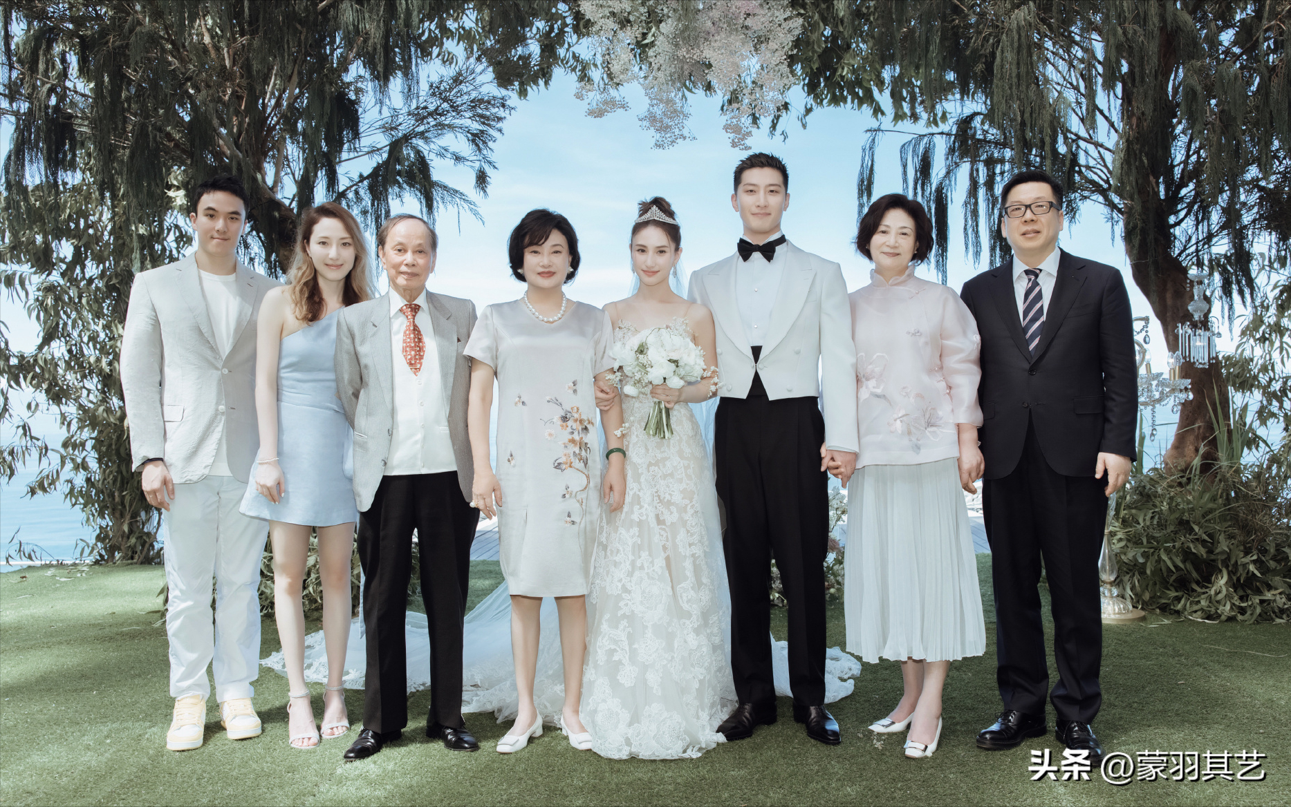 何超莲闺蜜詹子晴，一句“人帅那个大”，戳穿赘婿窦骁的豪门尴尬-何超莲是谁呀