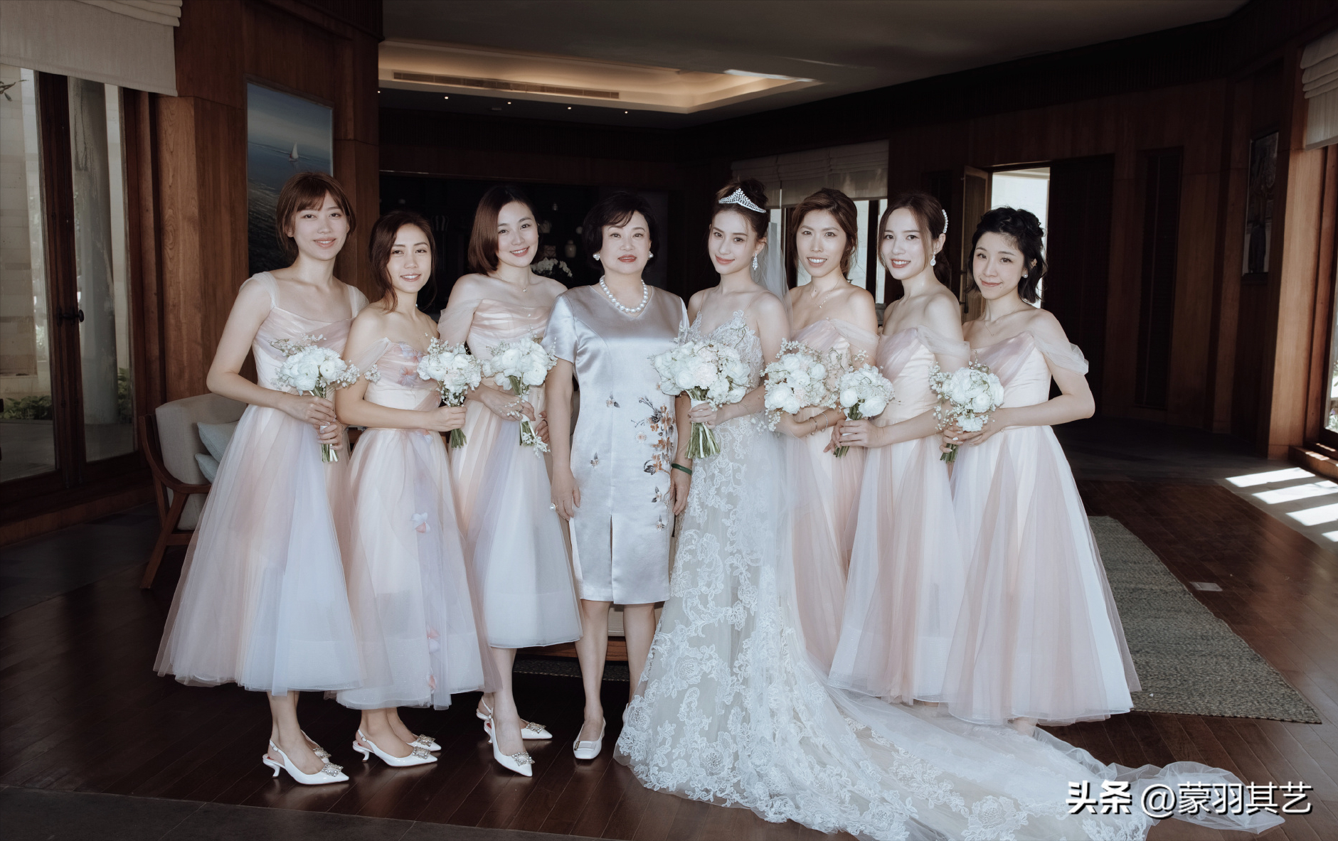 何超莲闺蜜詹子晴，一句“人帅那个大”，戳穿赘婿窦骁的豪门尴尬-何超莲是谁呀