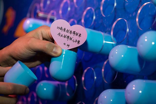 长风海洋世界推出鳐鱼湾，全球最大水下章鱼堡实景等你打卡01:02（长风海洋世界和海洋水族馆）