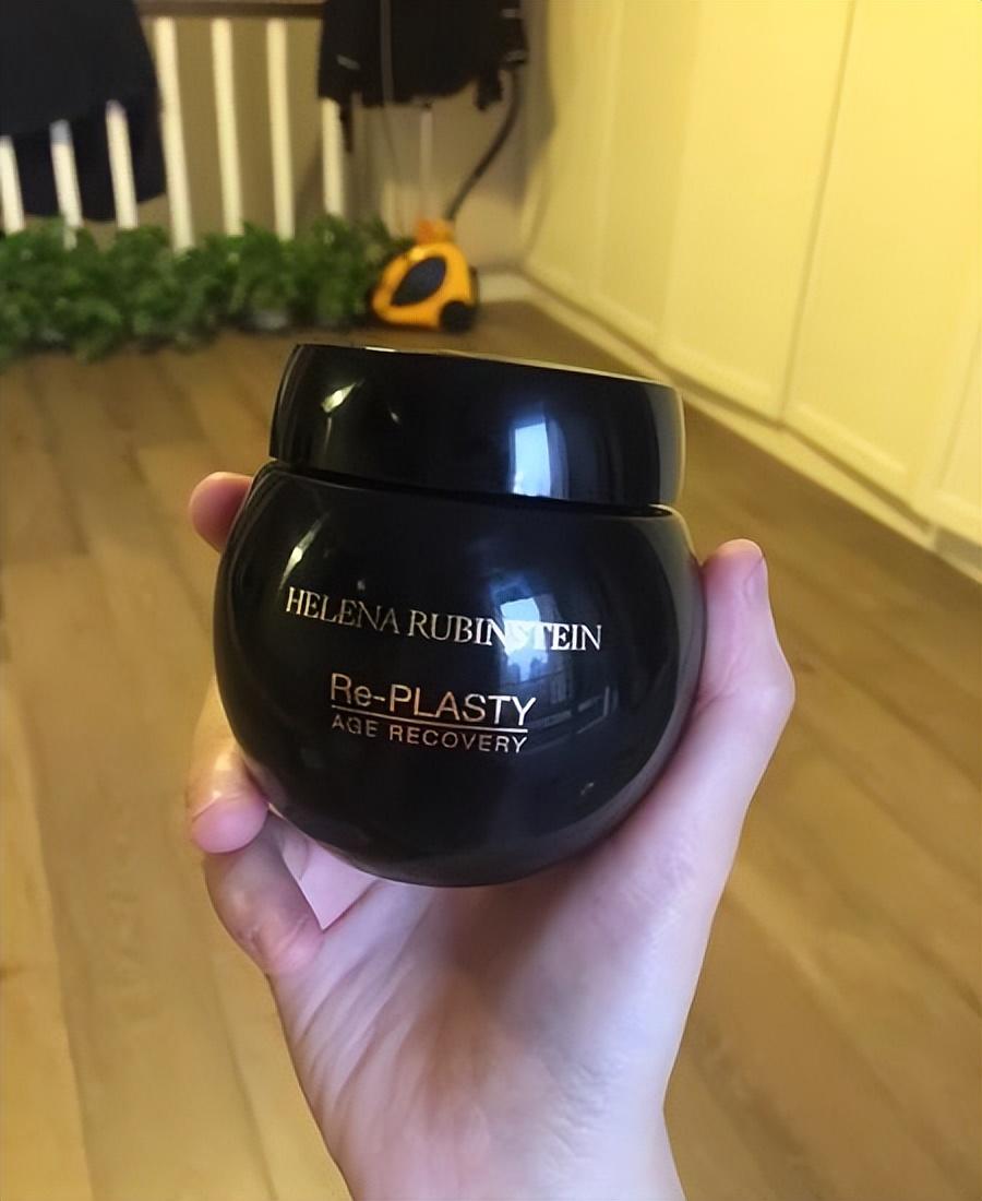 4款“抗老祖师爷”产品，娇兰、赫莲娜淡纹紧致，第4款空瓶最多（娇兰和赫莲娜面霜哪个好用）