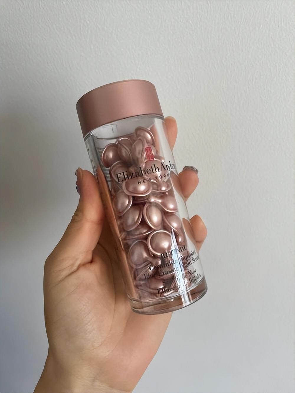 4款“抗老祖师爷”产品，娇兰、赫莲娜淡纹紧致，第4款空瓶最多（娇兰和赫莲娜面霜哪个好用）