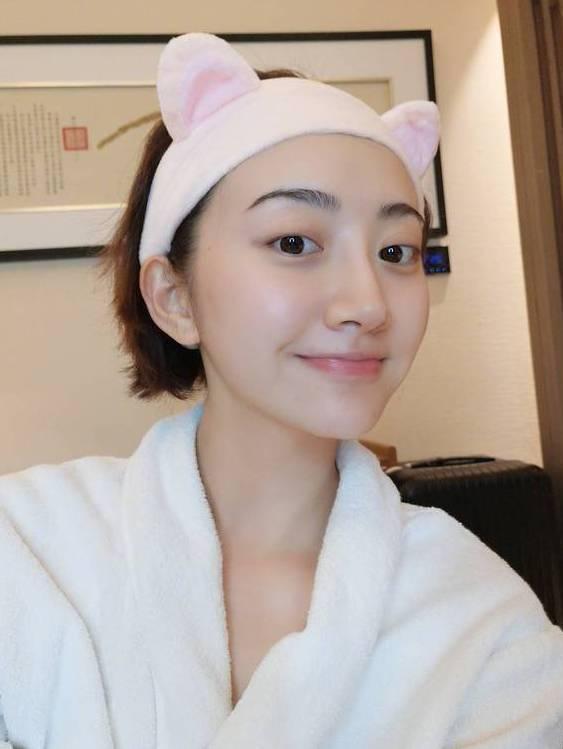 盘点2022年3款“千元”护肤品，淡纹紧致天花板，比去美容院省钱（上千元的护肤品真的有用吗）