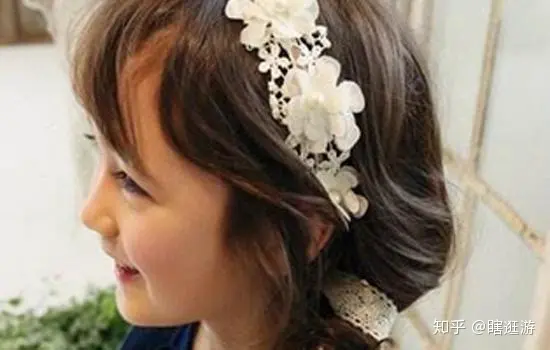 木北造型:儿童表演发型如何盘发-儿童演出盘发