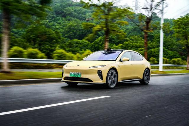 全系降价3万，啪啪打脸！蔚来终于放下包袱了？-蔚来降价了吗现在