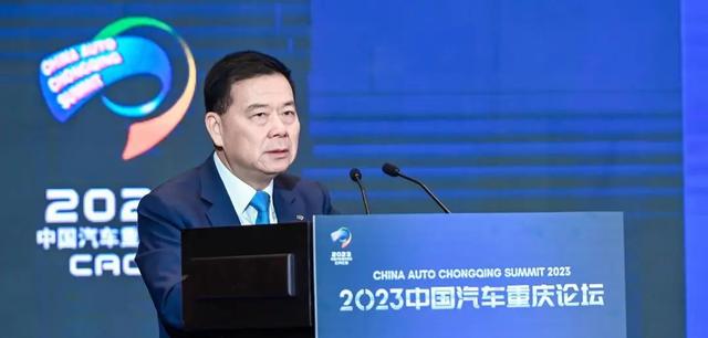 全系降价3万，啪啪打脸！蔚来终于放下包袱了？-蔚来降价了吗现在