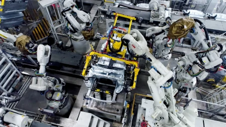 新能源车企大多还在亏损，新能源车型却纷纷降价，不怕亏得更多？-新能源汽车跌价