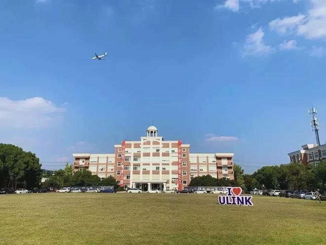 超全！世外、领科、交附IB、光华剑桥等25所热门国际高中招生启动（世外高中国际部录取分数线）