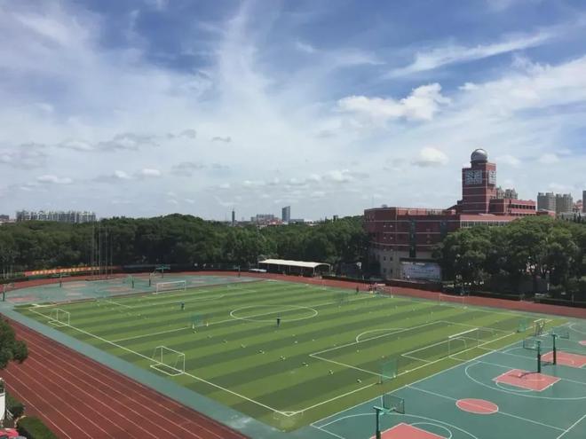 超全！世外、领科、交附IB、光华剑桥等25所热门国际高中招生启动（世外高中国际部录取分数线）