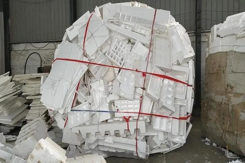 一家人就能干的小加工厂，这几种都能年入几十万！-家庭手工活代加工项目