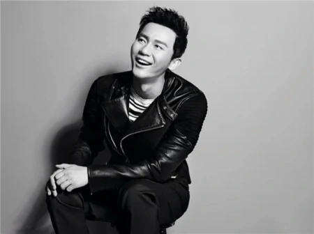 李晨“隐藏”多年身份曝光，原来不只是简单的演员，人生经历丰富-李晨个人经历