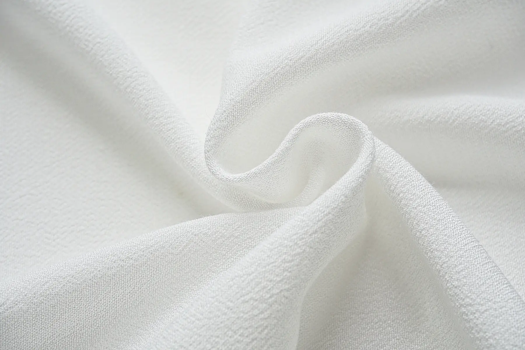 当人棉遇到莫代尔，您更喜欢谁？（莫代尔和人棉的区别）